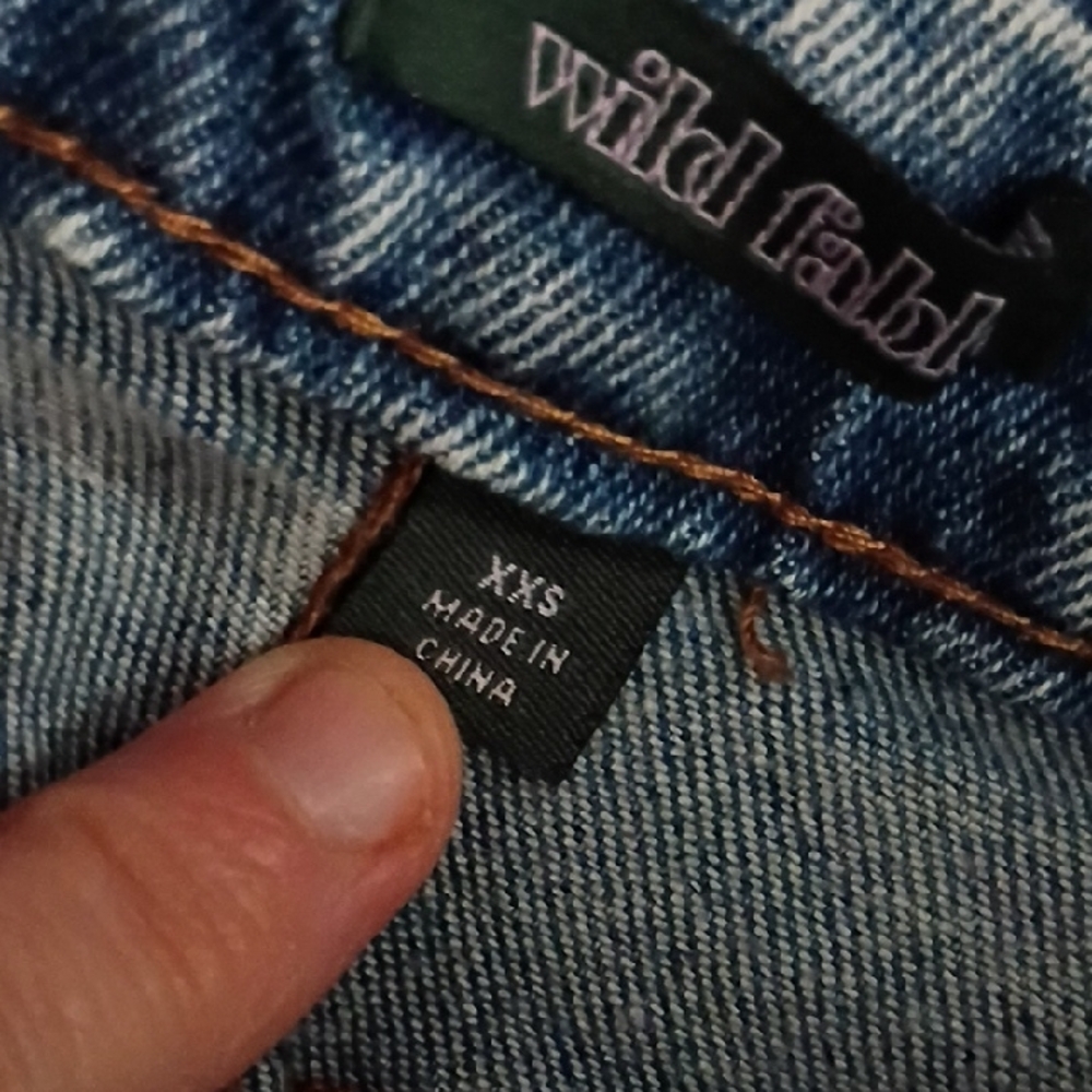 wild fable Light Wash Denim Cargo Pencil Skirt - Picture 7 of 8